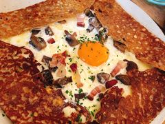 鸡蛋蘑菇熏肉荞麦可丽饼-RAC BAR(安福路店)