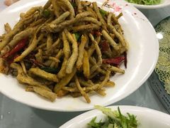 -红高粱大酒店(宁山东路店)