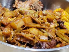 -内蒙焖面大盆骨餐馆(山大路店)