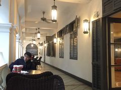 -星巴克臻选(广州沙面店)