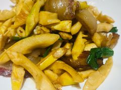 武当春笋炒腊肉-丹江渔村(首都机场店)