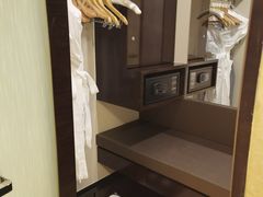 -成都保利公园皇冠假日酒店(熊猫基地店)