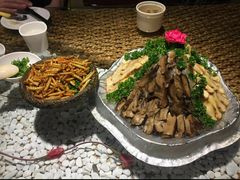 精品菌菇组合-慢丽江·云南野生菌土鸡锅(西山店)