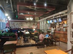 -西西弗书店&矢量咖啡(凯德晶萃广场店)