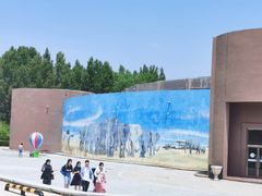 -鄂尔多斯野生动物园