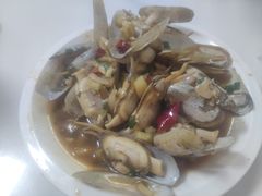 -健跳小海鲜(人民路店)