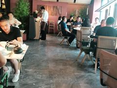 大堂-初蓉丨遇见新川菜(亲贤街荣耀店)