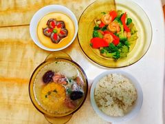-优护佳医护级月嫂(和睦家浦西店)