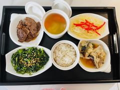 -优护佳月嫂育儿嫂中心(静安店)