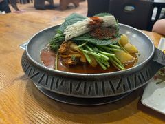 -喇喇排骨火锅·传统韩式脊骨汤(望京西园总店)