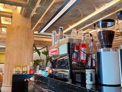 -玲婧胡同·生日蛋糕·餐厅(嘉里城店)