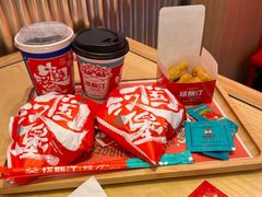 -塔斯汀·中国汉堡(明州路店)