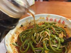 -手擀菠菜面(西康路店)