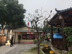 -湘力力小院·鱼汤泡饭(枫林路店)