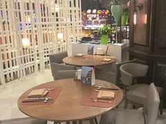 -松咖啡自助餐厅·松北香格里拉