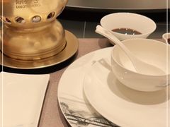 -鼎泰亨·海鲜牛肉餐厅(滨江店)