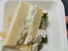 白嫖的巴黎贝甜小蛋糕-南京大学-第9食堂
