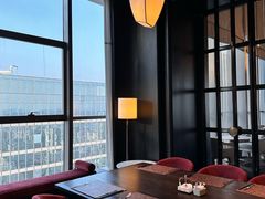 -云厨·高空西餐厅(成都瑯珀·凯悦臻选酒店)