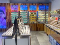 -LOOK眼镜(宝山万达店)