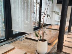 大堂-Metal hands·铁手咖啡