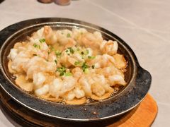 -东口码头·烧鸽子·鱼头泡饼·地方菜(金鹰悦城店)