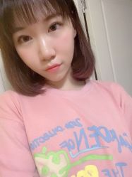 -MODEL'S HAIR