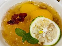 银耳桃桃-炖物24章·顺时轻养茶(杭州大厦店)