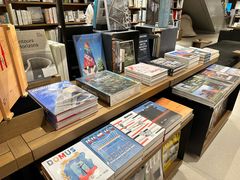 -茑屋书店(天目里店)