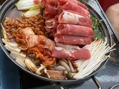 部队锅-MI WU FACTORY米屋美食工厂餐厅(绿地店)
