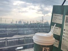 -茶理宜世(广州南站（站内）3楼B17检票口店)