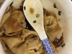 -笑来喜馄饨小笼工坊店(湖滨街店)