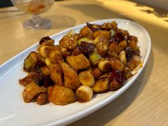 -渝信川菜 · 川味家常菜(财富购物中心店)