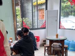 -周大娘牛乳(旧寨古村总店)