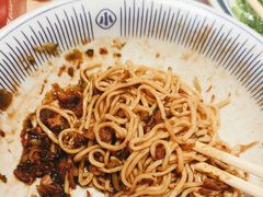 -遇见小面(东方宝泰店)