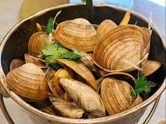 一桶蚬子-渔娘渔家丹东海鲜(东直门店)