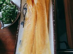 -毛辣果·贵州红酸汤牛肉火锅(西单店)