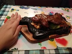 -飞鹰餐厅