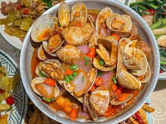 -霄汉牛三鲜湖北砂锅菜(万松园2店)