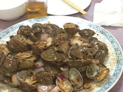 -黑龙江美食城(三角公园店)