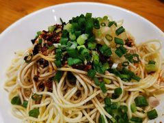 -韩包子(建设路店)