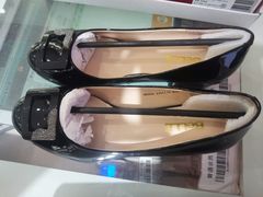 -BeLLE 百丽(凯德闵行商业中心店)
