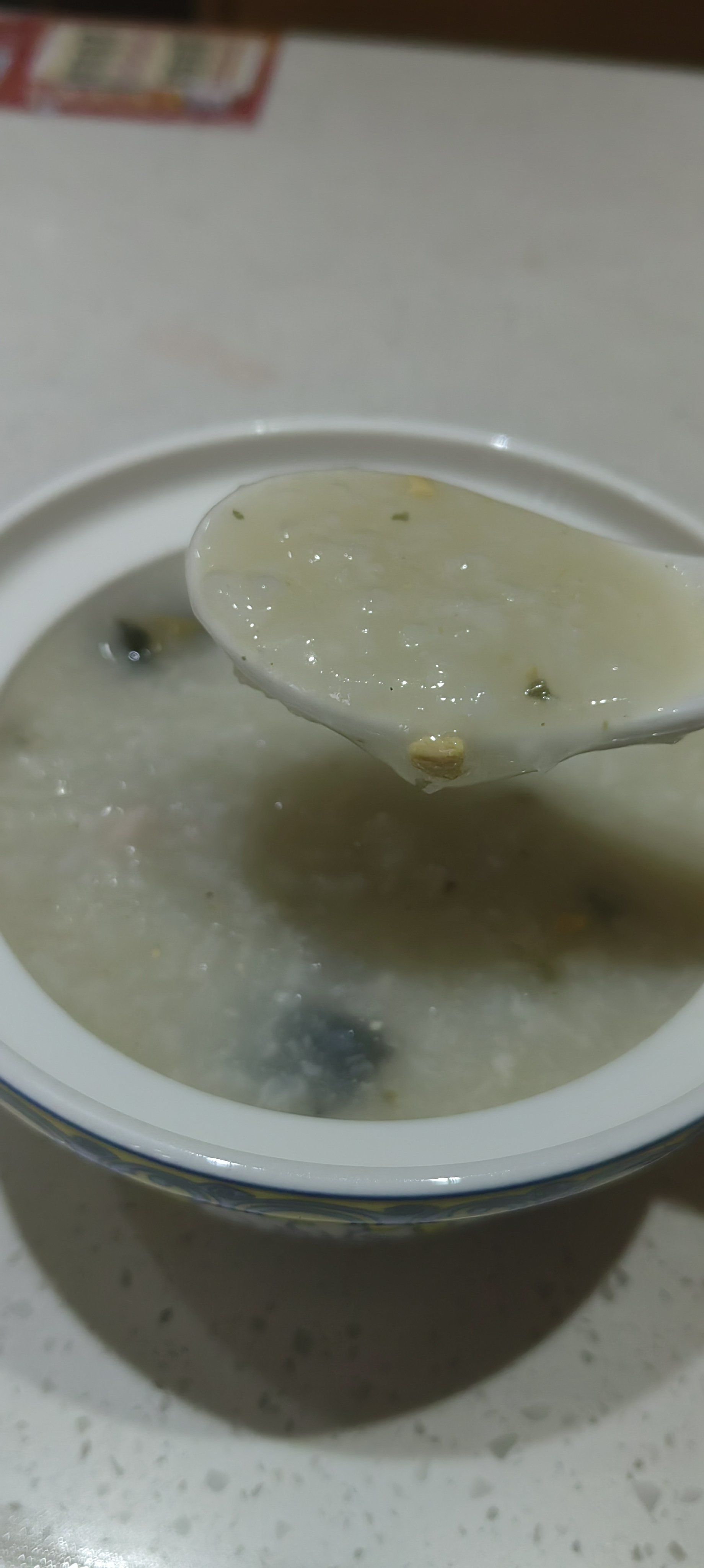 来一碗热腾腾的早餐粥