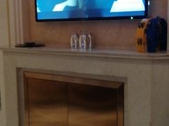 -麦克小熊时尚量贩KTV(侨乡店)
