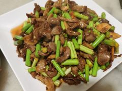 白椒炒鸡胗-嘉丰湘菜馆(芳群园店)