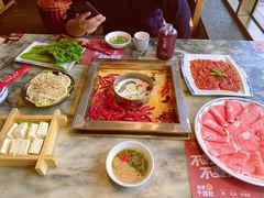 -月满大江火锅(总府路店)