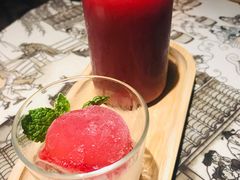 -绿茶餐厅(西湖银泰百货店)