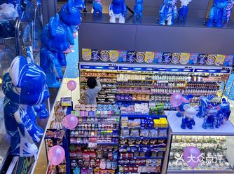 Qee&罗森 潮牌与便利店联名成都又开新店