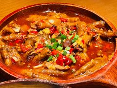 糯叽叽香辣鸡爪-乐乐大排档·30年老字号(浙江路店)