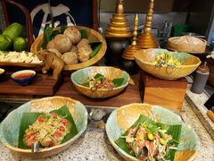 -松山湖凯悦酒店·Café自助餐厅·周末火舞秀表演
