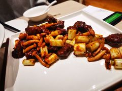 山菌葱爆雪花牛肉-尚一汤·粤菜海鲜(环球港店)
